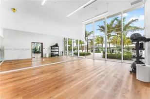 2411 Laguna Cir, North Miami, FL 33181 - Photo 34