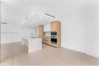 2411 Laguna Circle #705, North Miami, FL 33181 - Photo 4