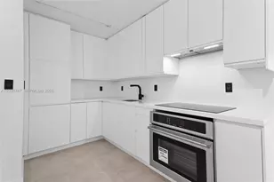 240 Collins Ave, Miami Beach, FL 33139 - Photo 1