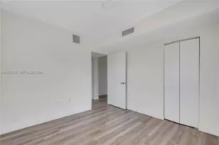 1710 NW 1st Ct, Miami, FL 33136 - Photo 6