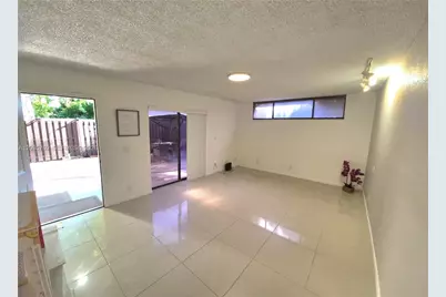 23106 Oxford Pl #D, Boca Raton, FL 33433 - Photo 6