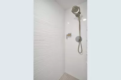 7751 NW 107th Ave #701, Doral, FL 33178 - Photo 20
