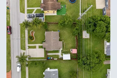 16420 NW 18th Pl, Miami Gardens, FL 33054 - Photo 20