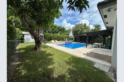 12885 SW 77 Ave, Pinecrest, FL 33156 - Photo 6