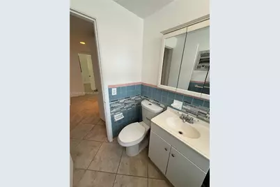 7720 Byron Ave #4, Miami Beach, FL 33141 - Photo 14