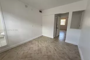 7720 Byron Ave, Miami Beach, FL 33141 - Photo 16