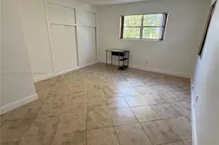 7720 Byron Ave, Miami Beach, FL 33141 - Photo 26