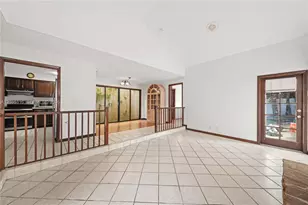 443 NE 38th St, Boca Raton, FL 33431 - Photo 10