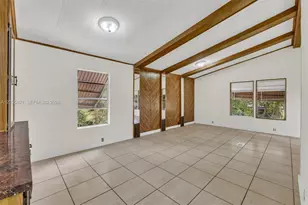 710 NW 217th Way, Pembroke Pines, FL 33029 - Photo 10