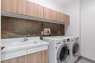 3801 NE 207th St, Aventura, FL 33180 - Photo 26