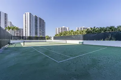 3801 NE 207th St #TH6, Aventura, FL 33180 - Photo 72