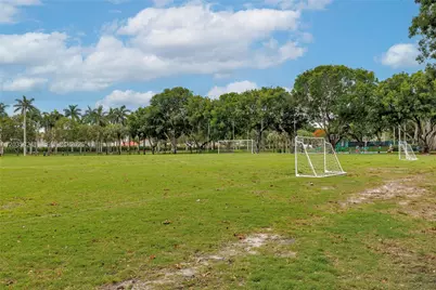 10710 NW 66th St #104, Doral, FL 33178 - Photo 36