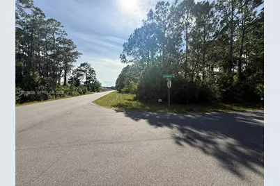 202 Jacaranda Ave NW, Palm Bay, FL 32907 - Photo 12