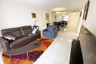 290 174th St, Sunny Isles Beach, FL 33160 - Photo 12