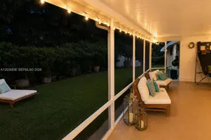 1183 NE 88th St, Miami, FL 33138 - Photo 12
