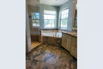11927 NW 47th St, Coral Springs, FL 33076 - Photo 16