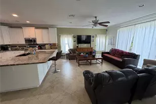 11927 NW 47th St, Coral Springs, FL 33076 - Photo 4