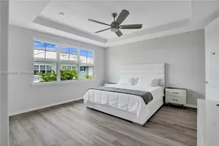 5140 Eucalyptus Dr, Hollywood, FL 33021 - Photo 6