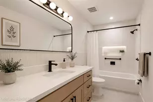 320 NW 136th Ave, Miami, FL 33182 - Photo 34