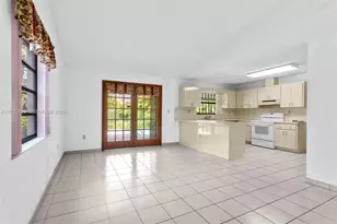 320 NW 136th Ave, Miami, FL 33182 - Photo 12