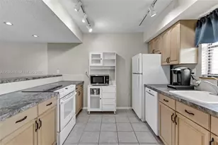 87455 Old Hwy, Islamorada, FL 33036 - Photo 10