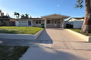 7751 NW 32nd St, Davie, FL 33024 - Photo 2