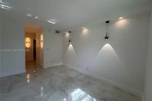19390 Collins Ave, Sunny Isles Beach, FL 33160 - Photo 30