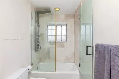2505 Hunters Run Way, Weston, FL 33327 - Photo 52