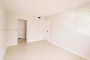 280 S Cypress Rd, Pompano Beach, FL 33060 - Photo 2
