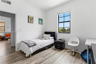 612 NE 193rd St, Miami, FL 33179 - Photo 18