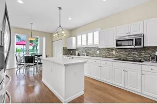 1333 SW 175th Way, Pembroke Pines, FL 33029 - Photo 10