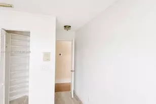 1333 SW 175th Way, Pembroke Pines, FL 33029 - Photo 30
