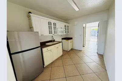 1550 E 10th Ave, Hialeah, FL 33010 - Photo 10