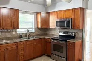 356 SW 2nd Pl, Pompano Beach, FL 33060 - Photo 12