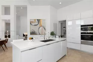 954 Sanibel Dr, Hollywood, FL 33019 - Photo 16