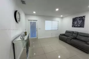 224 E 42nd St, Hialeah, FL 33013 - Photo 18