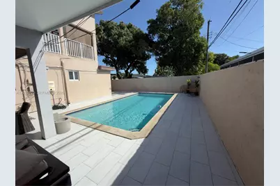 224 E 42nd St, Hialeah, FL 33013 - Photo 58