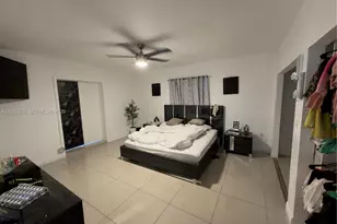 224 E 42nd St, Hialeah, FL 33013 - Photo 38
