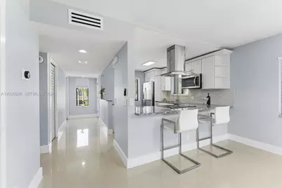 16451 Blatt Blvd #201, Weston, FL 33326 - Photo 4