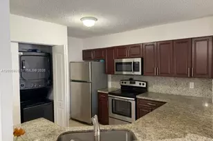 20910 SW 81st Pl, Cutler Bay, FL 33189 - Photo 4