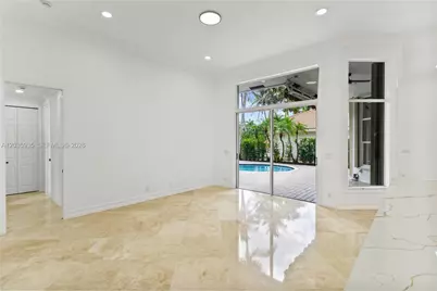11021 Redhawk St, Plantation, FL 33324 - Photo 20