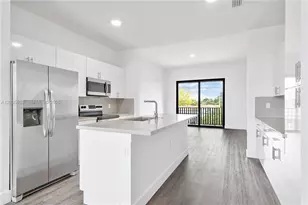 440 E 16th St, Hialeah, FL 33010 - Photo 6