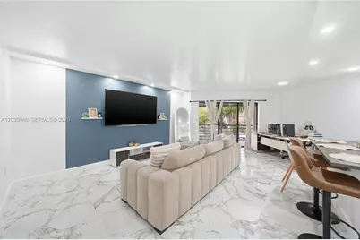 6855 W Broward Blvd #212, Plantation, FL 33317 - Photo 12