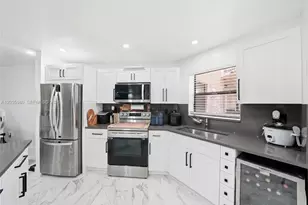6855 W Broward Blvd, Plantation, FL 33317 - Photo 18