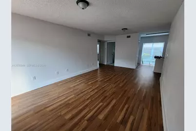 10019 W Okeechobee Rd #102, Hialeah Gardens, FL 33016 - Photo 10
