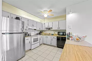 5839 La Pinata Blvd, Greenacres, FL 33463 - Photo 4