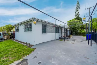 2300 NW 9th St, Miami, FL 33125 - Photo 34