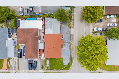 2300 NW 9th St, Miami, FL 33125 - Photo 38