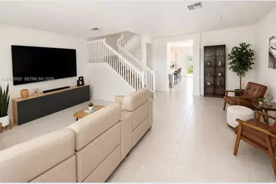 3476 W 114th Ter #0, Hialeah Gardens, FL 33018 - Photo 2