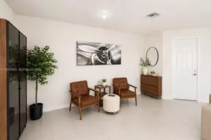 3476 W 114th Terrace, Hialeah Gardens, FL 33018 - Photo 4